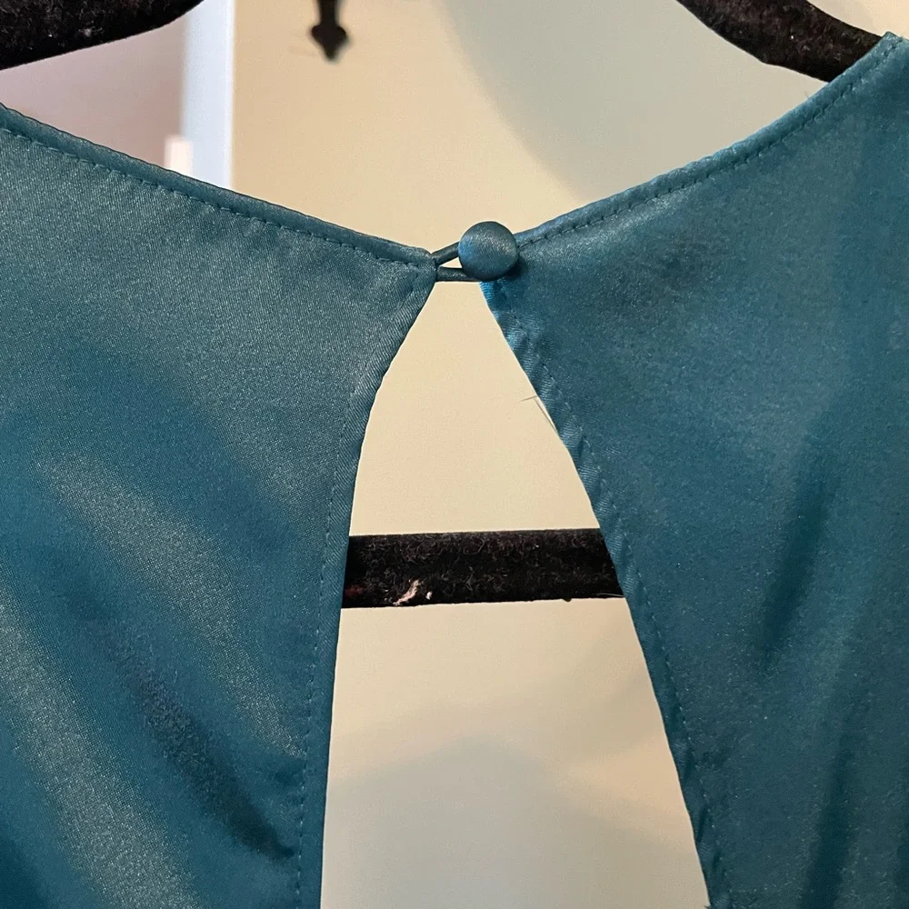 SLIP DRESS Beautiful! - Picture 9 of 9
